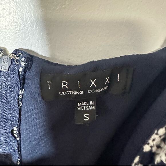 Trixxi‎ women’s dress small - Picture 3 of 7